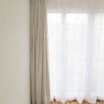 Dekovorhang: blickdichter Vorhang VENEZIA weiss mit Ornamenten