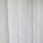 Wellen: blickdichter Vorhang VENEZIA weiss mit Ornamenten