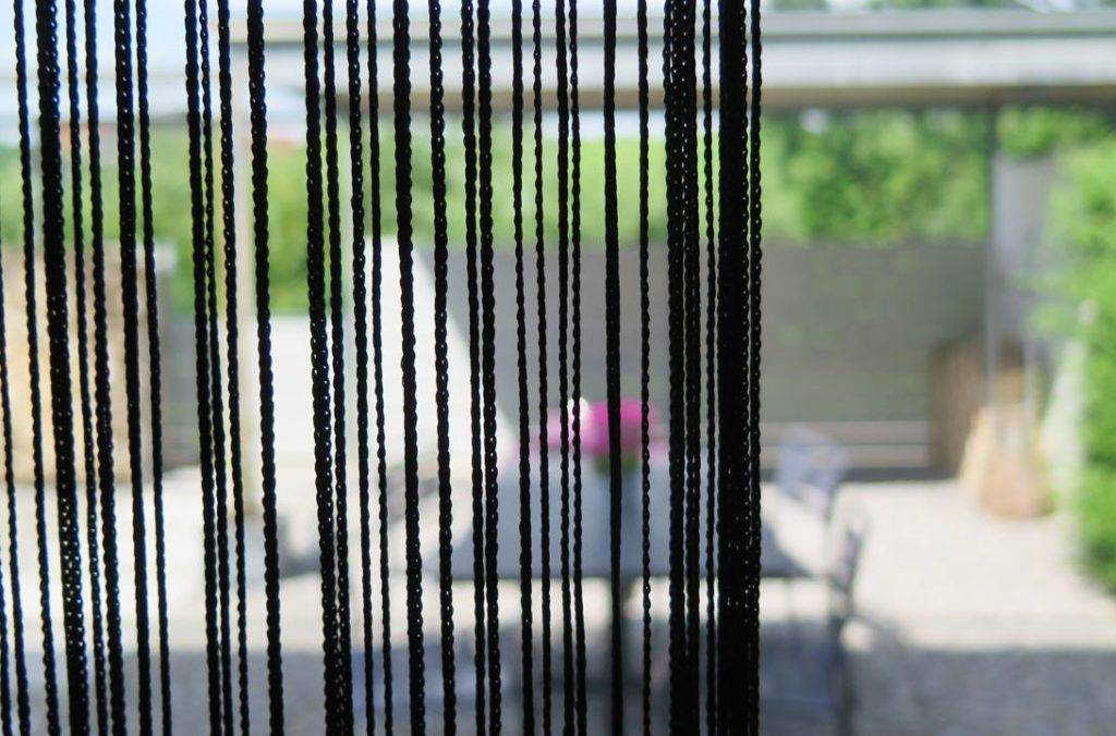 Türvorhang Insektenschutz in Schwarz