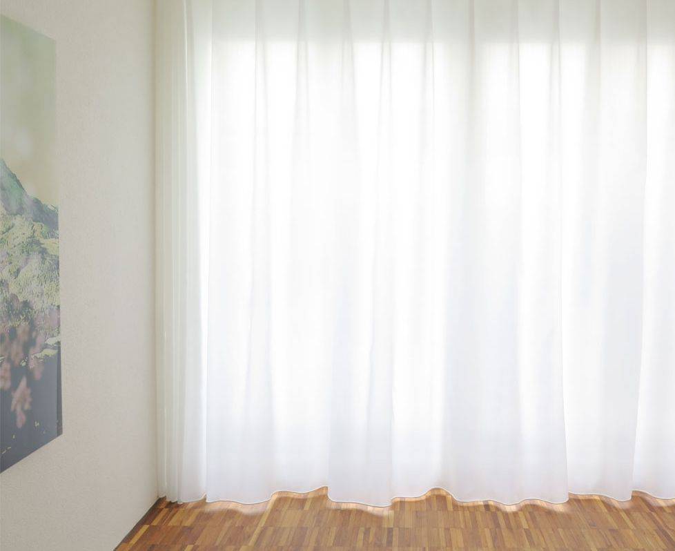 Idealer Sonnenschutz Vorhang für die Wohnung - weisser Tagesvorhang