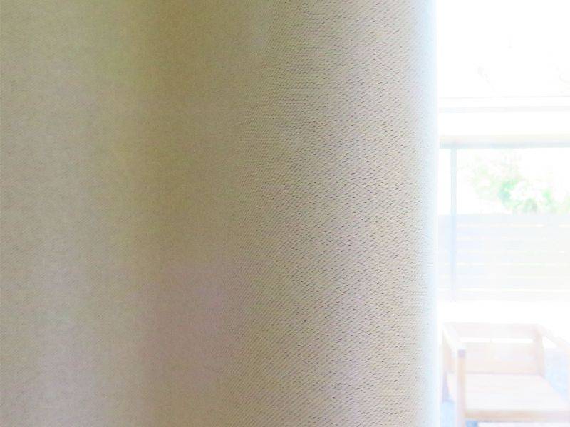 Wohnung kühlen ohne Klimaanlage? Vorhänge helfen.