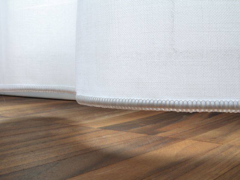 Gardine im Wohnzimmer - perfekte Länge - günstiger kaufen mit Gardinen Gutschein