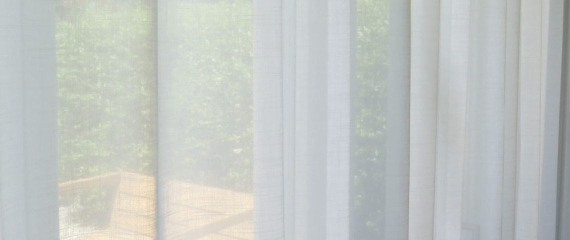 Vorhänge hellgrau